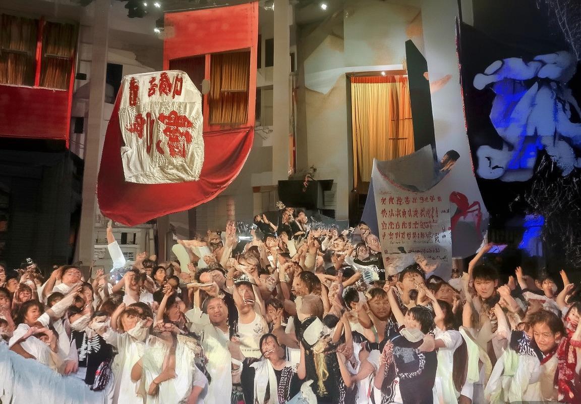 巴塞罗那VS马拉加：激情对决，战术与意志的较量回顾(图2)